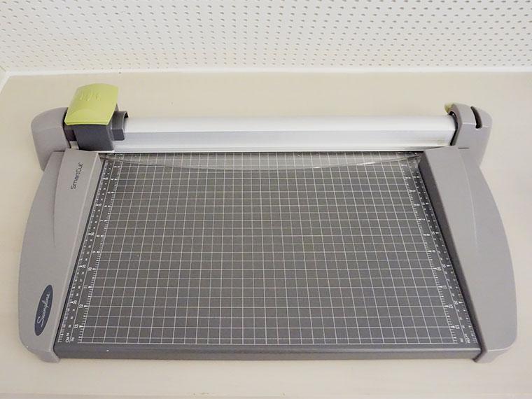 Paper Cutter