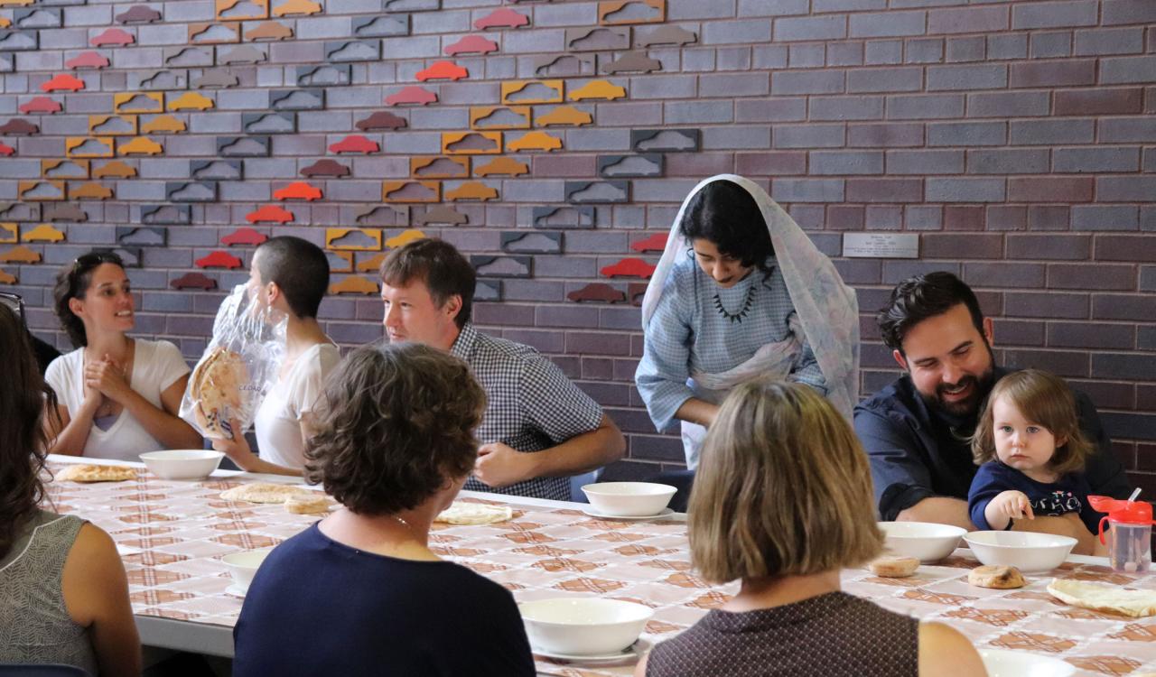 Abedar Kamgari, Sofreh, participatory performance with food, 2018. Photo Cherie Fawcett.